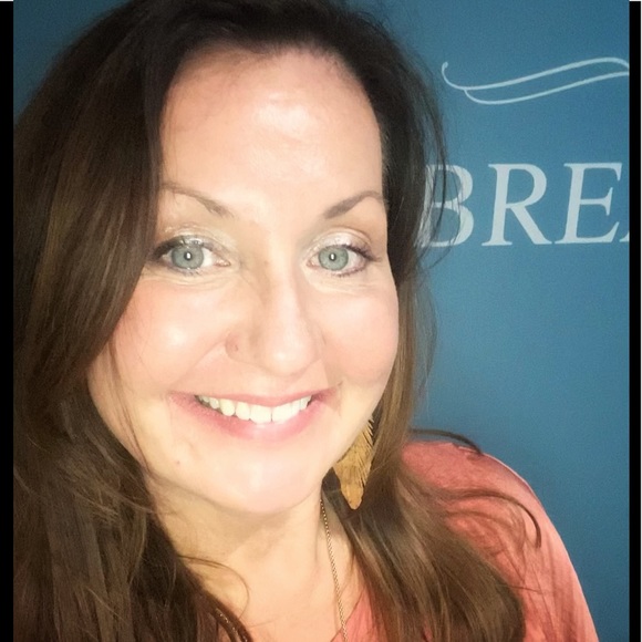 Meet your Posher, Catherine - Picture 1 of 1